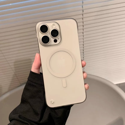 Borderless magnetic phone case